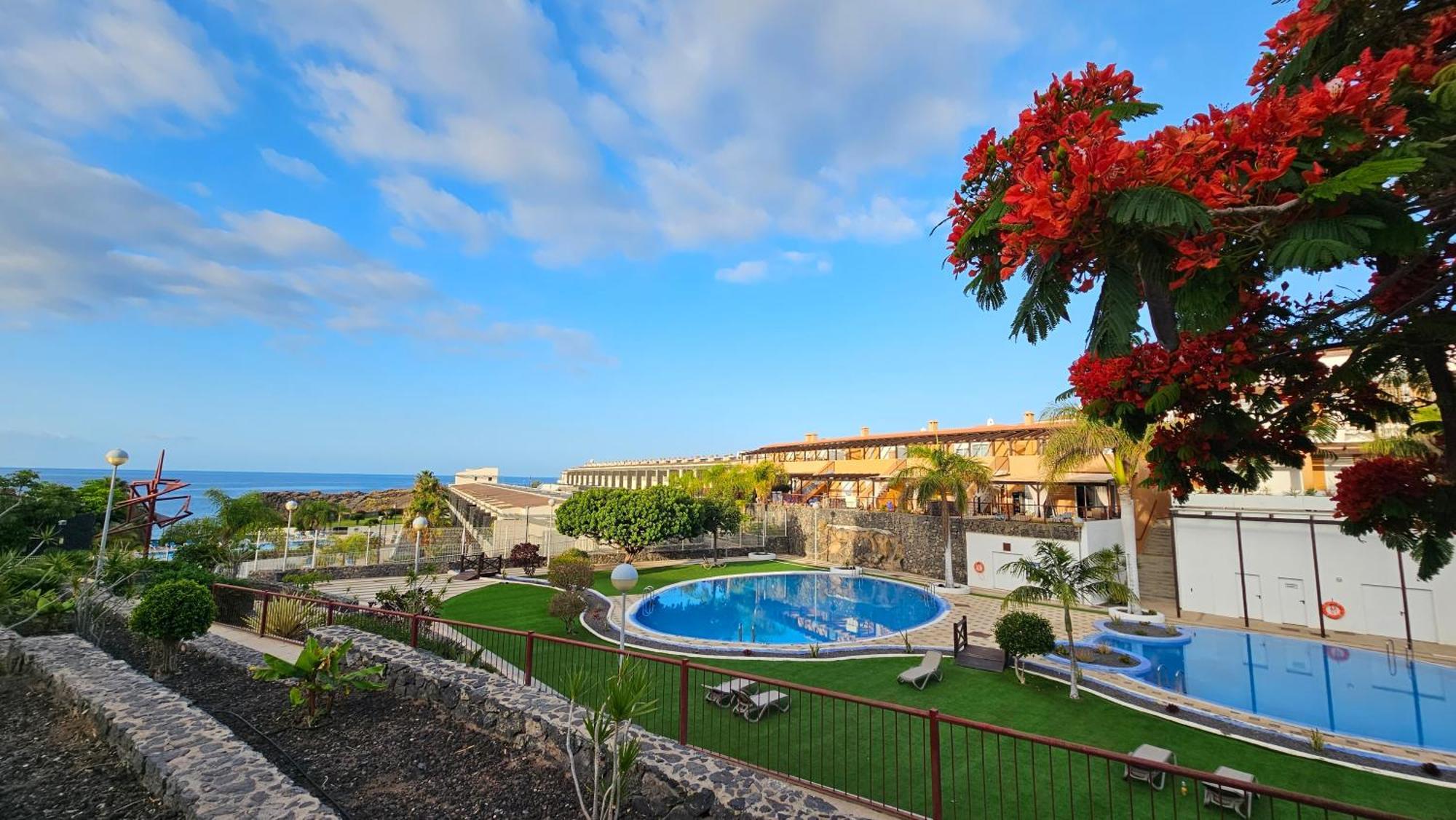 Ocean Breeze Retreat Apartment San Miguel de Abona Exterior photo
