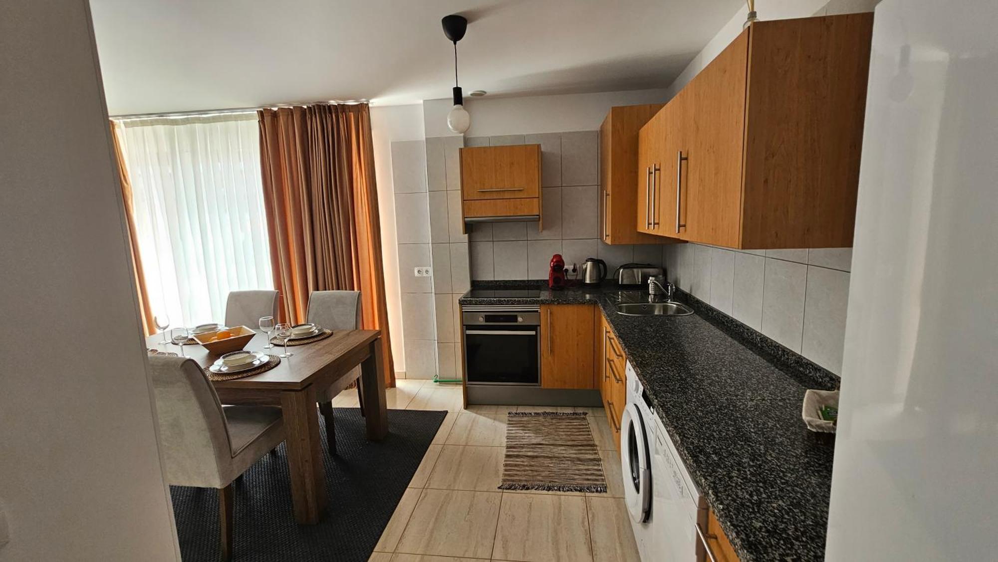 Ocean Breeze Retreat Apartment San Miguel de Abona Exterior photo